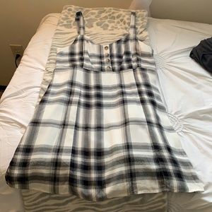 Black and White Shift Dress